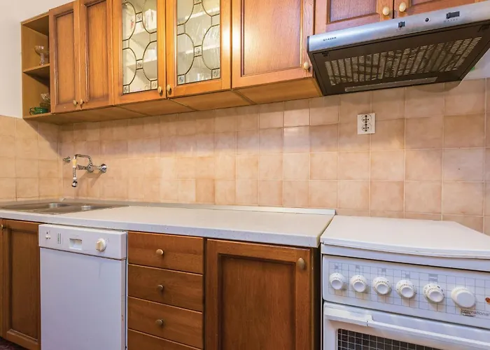 Three-bedroom In 度假居 *