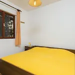 Three-bedroom In * Potomje
